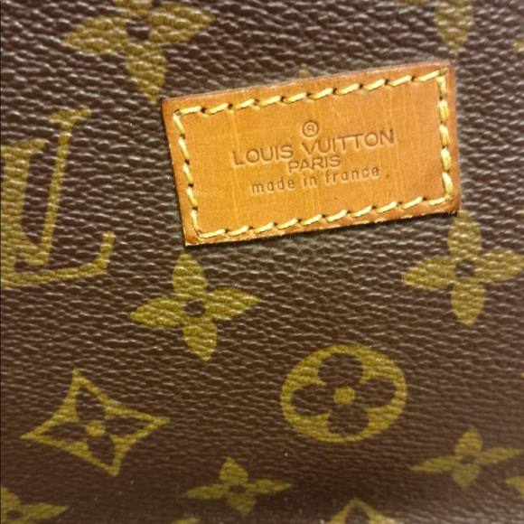 Authentic LV Saumur 35 - Picture 7 of 7